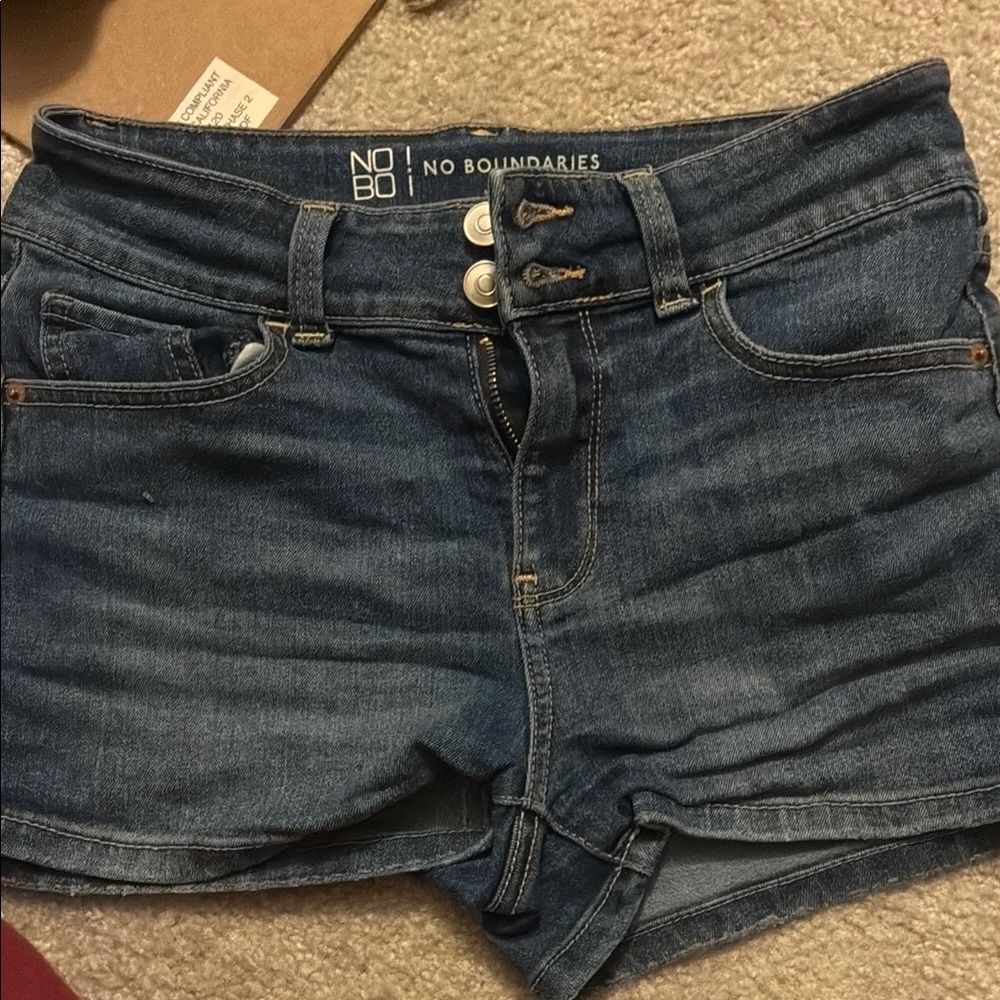 No Boundaries Blue Jean Shorts Mid-Thigh Casual